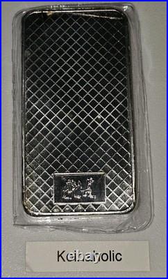 10 oz Silver Silvertowne Eagle Design Bullion Bar of. 999 Fine Silver Fast 10 oz Silver Silvertowne Eagle Design Bullion Bar of. 999 Fine Silver Fast