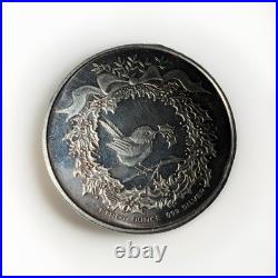 1990 Merry Christmas 1 Troy oz. 999 Fine Silver Round Coin