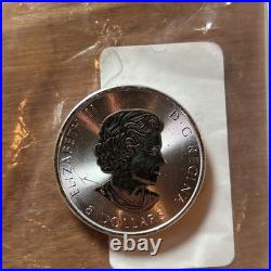 2016 $8 Canadian Silver 1.5 Troy oz White Falcon. 9999 Fine