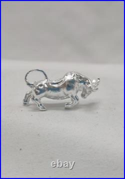 999 Fine Silver Charging Bull Bullion Statue. 945 oz Troy Wall Street Style 999 Fine Silver Charging Bull Bullion Statue. 945 oz Troy Wall Street Style