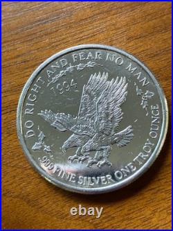 Vintage 1994 Del Frisco's Double Eagle 1 oz. 999 Fine Silver Round