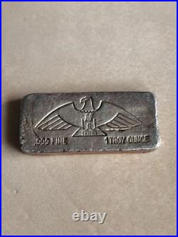 Vintage Montana Gold and Silver Inc. Montana Eagle 1 Oz 999 Fine Silver Bar Vintage Montana Gold and Silver Inc. Montana Eagle 1 Oz 999 Fine Silver Bar
